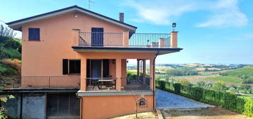 Villa unifamiliare Strada Grazzano 12, Moncalvo