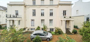 Flat for sale in Wellington Square, Cheltenham GL50