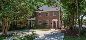4810 Chevy Chase Dr APT 1, Chevy Chase, MD 20815