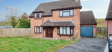 4 bed detached house for sale