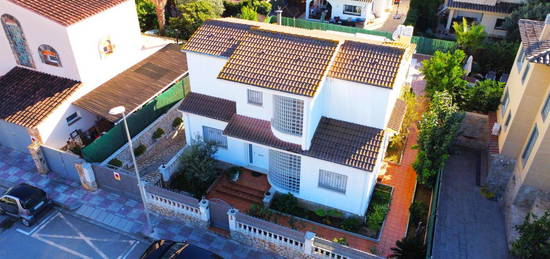 Casa o chalet en venta en Fenals