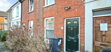 2 bedroom terraced house