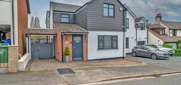 3 bedroom detached house for sale