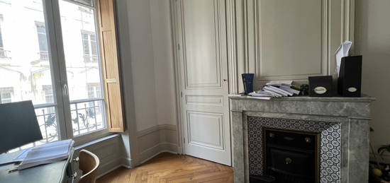 Lyon 6ème - bel appartement 3 pièces 84.70 m2