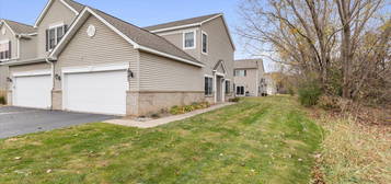 7403 Derby Ln, Shakopee, MN 55379