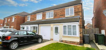 3 bedroom semi-detached house for sale