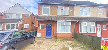 Property to rent in Luton Road, Dunstable LU5