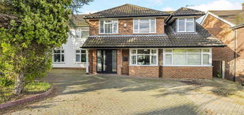 6 bedroom detached house for sale