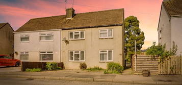 3 bed semi-detached house for sale