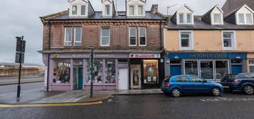 Flat to rent in Primrose Street, Alloa FK10