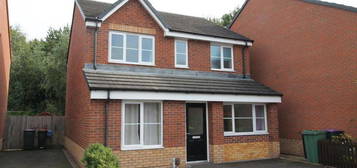 5 bedroom detached house to rent