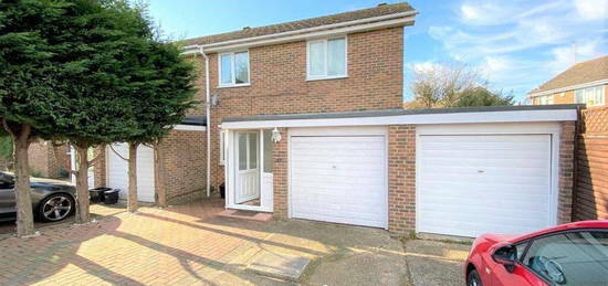 3 bedroom semi-detached house