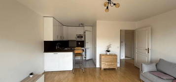 Appartement meublé  à louer, 2 pièces, 1 chambre, 44 m²