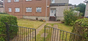 3 bedroom ground maisonette