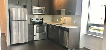 9582 Markham Rd, Markham, ON L6E 0H8