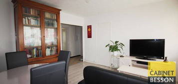 Appartement  à vendre, 3 pièces, 2 chambres, 66 m²