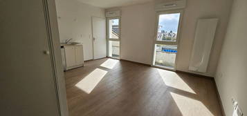 LAVAL - Appartement T1BIS