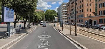 Flaminio singola con balcone