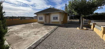 Chalet en calle El Muro en Albalate del Arzobispo