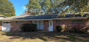 3714 Belmont Ave, Texarkana, AR 71854