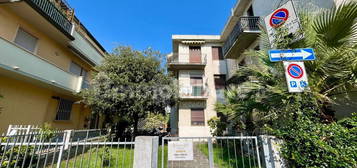 Appartamento via Fratelli Menesini 41, Darsena - Ex Campo di Aviazione, Viareggio