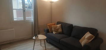 Studio 1 pièce 28 m²