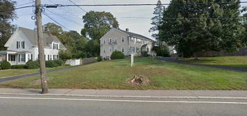 120 North Ave, Abington, MA 02351