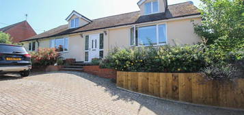 4 bed detached house for sale