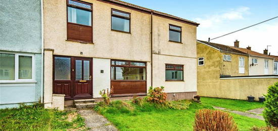 4 bedroom end of terrace house for sale