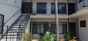 637 Cloverdale Ave Unit 9, Los Angeles, CA 90036