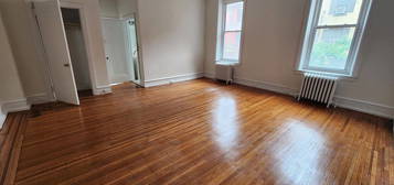 111 S 21st Street, 111 S 21st St APT 2R, Philadelphia, PA 19103