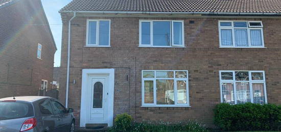 3 bedroom semi-detached house