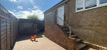 1 bedroom detached bungalow to rent