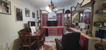 Casa adosada en venta en Los Barrios