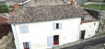 Maison de ville  à vendre, 3 pièces, 2 chambres, 91 m²