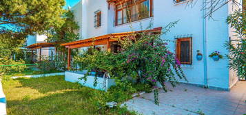 Bodrum Yalkavak'ta Gmkaya Sitesinde Satlk 3+1 Villa