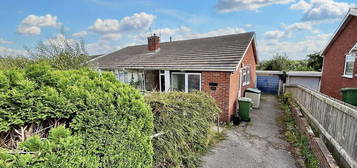 2 bedroom semi-detached bungalow for sale