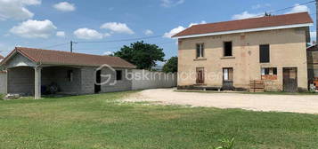 Corps de ferme  à vendre, 6 pièces, 3 chambres, 160 m²