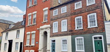 5 bedroom terraced house for sale