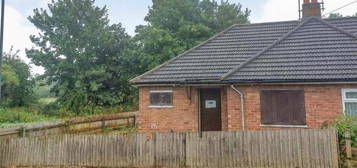 1 bedroom semi-detached bungalow for sale