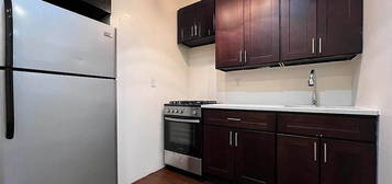 1353 Hancock St APT 2L, Brooklyn, NY 11237