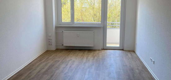 Komplett modernisierte 4-Zimmer ETW Nähe Neubrandenburg