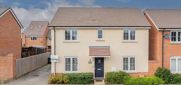 3 bed detached house for sale