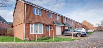 Detached house to rent in Fourier Grove, Dartford DA1