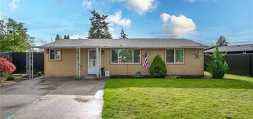 4824 Diamond Blvd SW, Lakewood, WA 98499