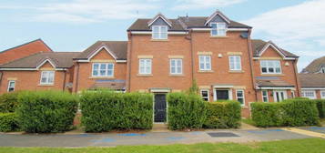 4 bedroom terraced house