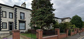 2 bedroom ground floor flat