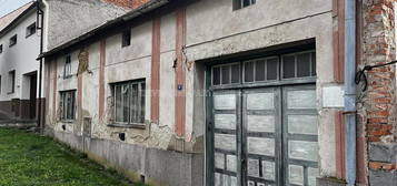 Prodej  rodinného domu 90 m², pozemek 2 206 m²