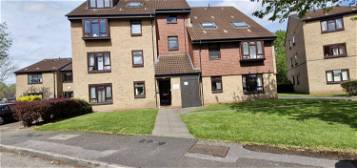 Flat to rent in Swan Gardens, Erdington, Birmingham B23