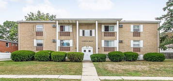 920 Kingsway Drive, 920 Kingsway Dr APT 3D, Lorain, OH 44052